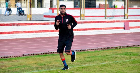 على فتحى يطالب الزمالك بـ700 ألف جنيه