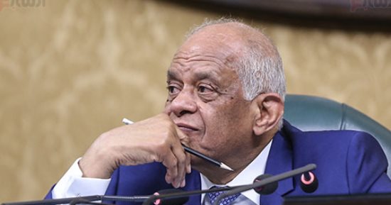 البرلمان يفوض هيئة مكتب المجلس لتحديد موعد نظر 5 طلبات مناقشة عامة
