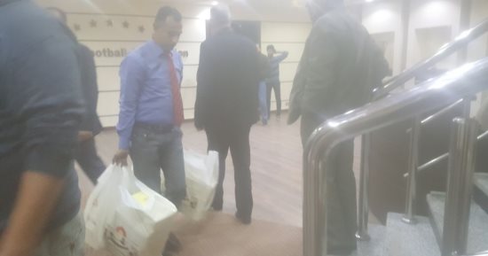 صور.. كباب وكفتة فى اجتماع مجلس الجبلاية