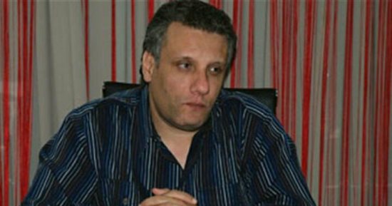 اليوم.. عزاء والد الإعلامى وليد حسنى فى المنصورة