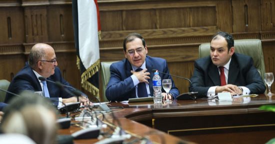 وزير البترول يعرض خطته للنهوض بقطاع الثروة المعدنية أمام "صناعة البرلمان"