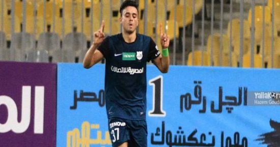 أوتريخت الهولندى وأيك إثينا يدخلان سباق لضم صلاح محسن