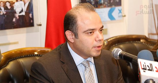 لجنة البنوك بجمعية رجال الأعمال تستضيف اليوم رئيس البورصة المصرية