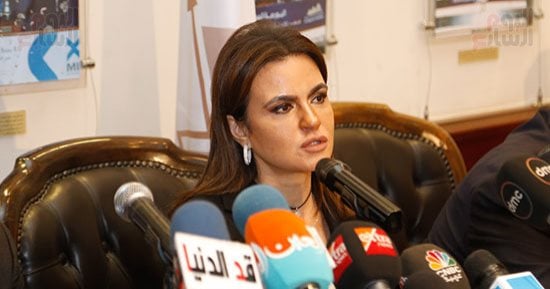 الاستثمار: جذبنا 22 ألف مستثمر جديد و1150 مؤسسة وصندوقا أجنبيا بالبورصة (صور)