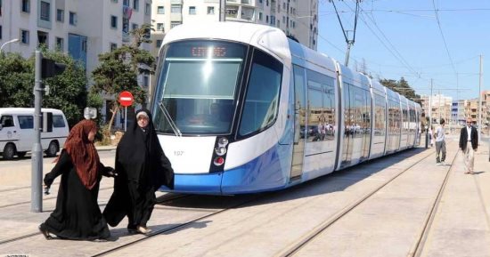 الجزائر: تكليف أكثر من 4 آلاف تاجر للعمل فى عطلة عيد الفطر المبارك