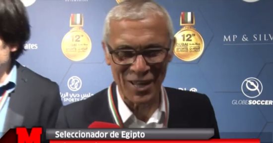 كوبر أفضل مدرب لمنتخب عربى متفوقًا على معلول ورينارد فى حفل "جلوب سوكر"