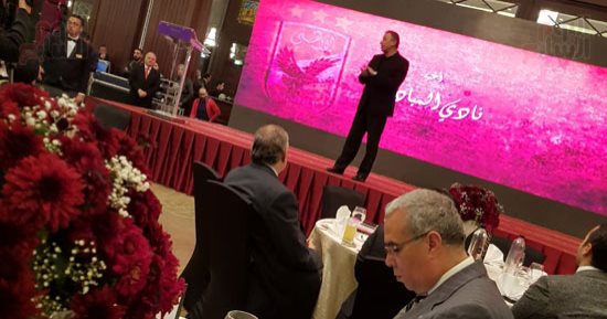 صور.. الخطيب يكرم أنصاره ومحبيه بعد توليه رئاسة الأهلى