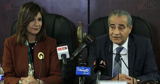 بروتوكول بين "التموين" و"الهجرة" لحل مشاكل المصريين فى الخارج (صور)