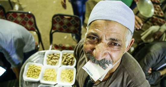 صورة اليوم.. وكلنا جيرة وعشرة وأهل وخلان 