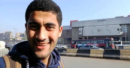 فيديو وصور..طالب بكلية الزراعة يسير 60 كيلو مترا بـ17 ساعة من القاهرة لشبين الكوم