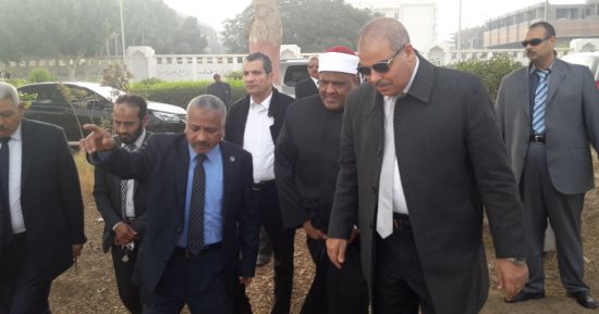 صور.. وكيل الأزهر ومحمد المحرصاوى يتفقدان فرع الجامعة بأسيوط‎