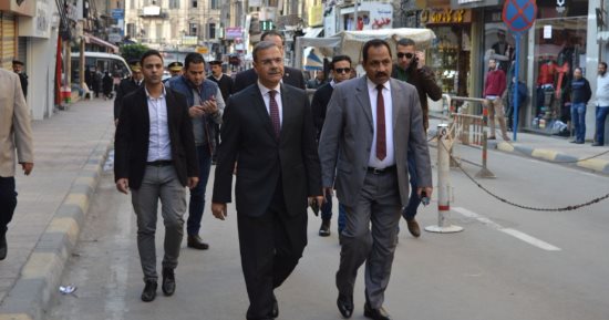 صور .. مدير أمن الإسكندرية يتفقد الخدمات الأمنية حول الكنائس 