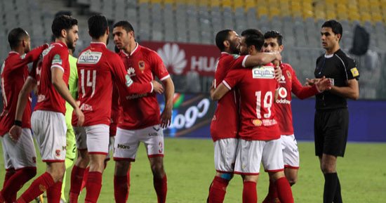 "شاهد وتعلم".. رسالة من الأهلى إلى الزمالك بعد مباراة القمة