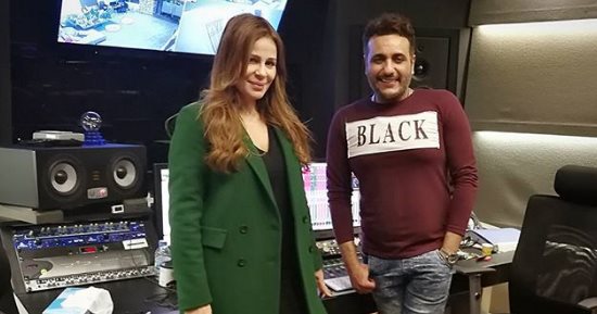 كارول سماحة تنشر صورة جديدة مع الملحن محمد رحيم من كواليس تسجيل أحدث أغانيها