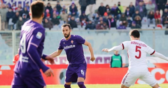 شاهد.. تعادل مثير بين فيورنتينا وميلان فى احتفال دوناروما بالمئوية