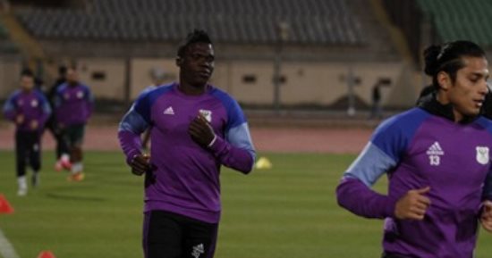 صور.. لاعب منتخب توجو يقترب من التوقيع للنادى المصرى