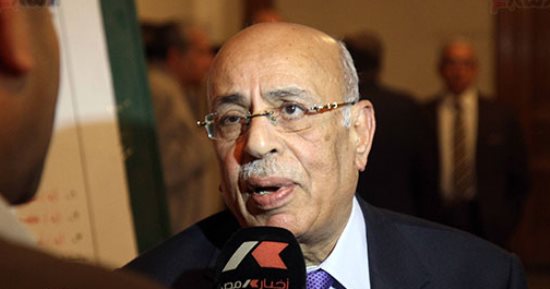 مفيد شهاب: تصريحات أوغلو بشأن ترسيم الحدود بين مصر و قبرص تدخل بشئون البلاد