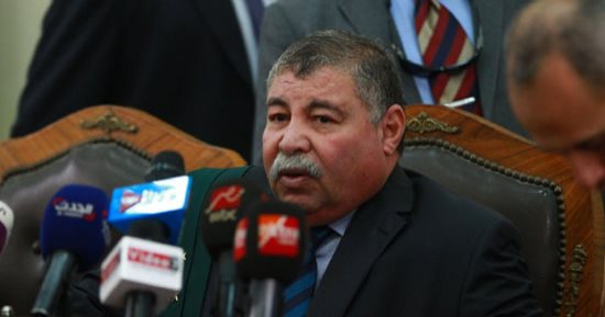 قاضى فض اعتصام رابعة يقرر إحضار طبيب لمتهم تعرض لوعكة صحية