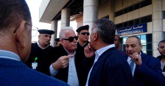 فيديو وصور.. محافظ جنوب سيناء يتفقد ميناء نويبع البحرى