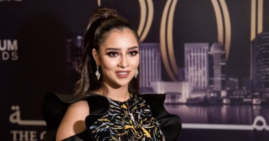 صور.. علامات الحمل تظهر على الفنانة بلقيس خلال حفلها بليلة رأس السنة