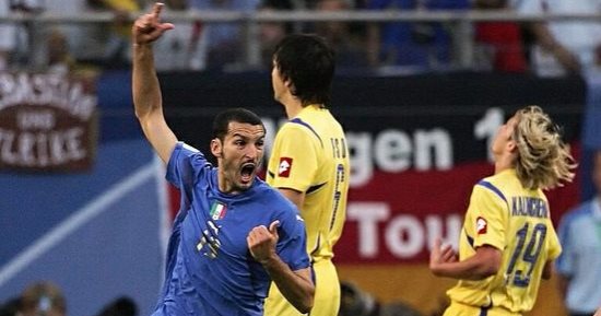 جول مورنينج.. صاروخ زامبروتا يدك شباك أوكرانيا بهدف عالمى فى مونديال 2006