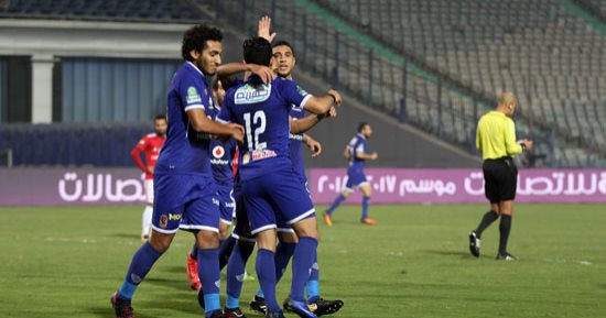 صور.. الأهلى يُنهى الشوط الأول مُتقدما على النصر بثنائية نظيفة