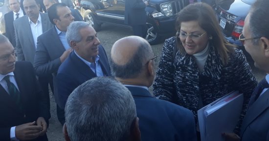 وزيرا التخطيط والصناعة يتفقدا المجزر الآلى للدواجن والمنطقة الصناعية بـ"هو"