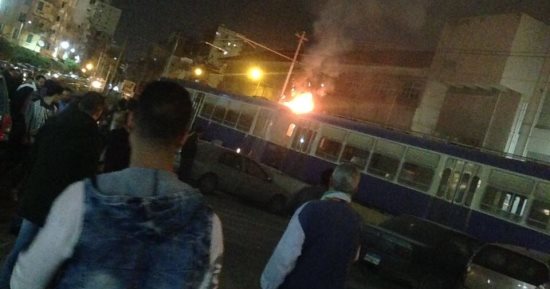 إعادة فتح حركة ترام الرمل بالإسكندرية بعد ماس كهربائى نشب فى إحدى عرباته