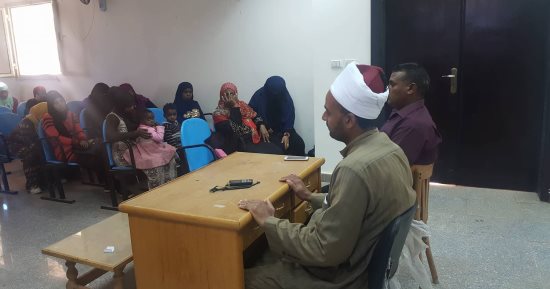 مكارم الأخلاق وورشة فنية حرفية باستخدام الجلود بالشلاتين