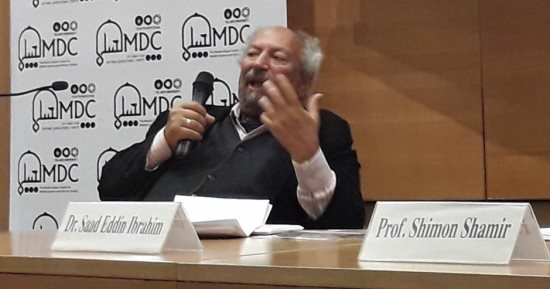 سفارة إسرائيل بالقاهرة مدافعة عن سعد الدين إبراهيم: "مرحبا بكل المصريين"