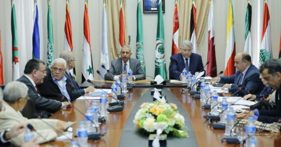 الأكاديمية العربية تستضيف مائدة مستديرة لمناقشة تعديل قانون الجامعات 
