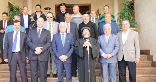 محافظ جنوب سيناء يهنئ الأقباط بشرم الشيخ