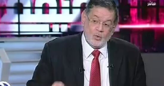 الخرباوى: الشاطر وحسن مالك ضربوا بعضهما فى السجن بسبب خلافهما على المال