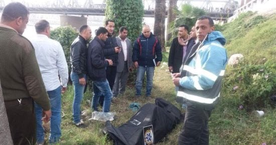 مباحث البحيرة تكشف غموض العثور على جثة عامل موثوق اليدين والقدمين