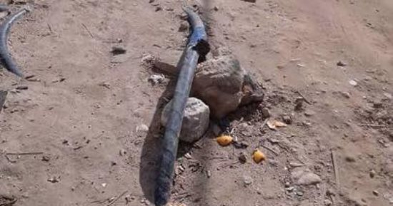 كابلات الكهرباء تهدد أهالى الكيلو 21 فى الإسكندرية بكارثة "صورة"