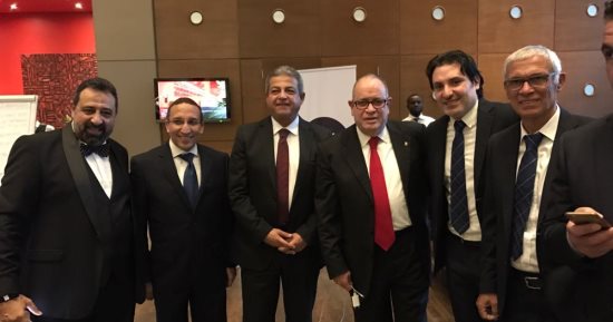 وزير الرياضة ووفد الجبلاية يعودون للقاهرة التاسعة مساء.. وكوبر يغادر للأرجنتين