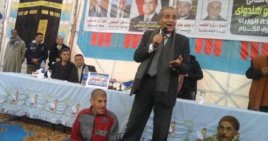 وزير التموين يهنئ صلاح.. ويدعو المواطنين لاتخاذه قدوة فى إتقان العمل.. صور