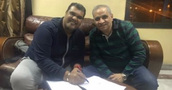 أحمد فتحى يصور "ساعة صفا" فى الحزام الأخضر اليوم