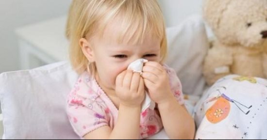 أعراض البرد والأنفلونزا عند الأطفال