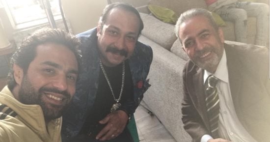 كريم فهمى يصور "على بابا" مع محمد ثروت وصبرى فواز