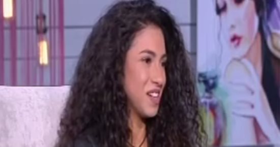 فيديو.. لاعبة كرة قدم محترفة بكندا لست الحسن: لعبت مع الولاد وحلمى أبقى زى محمد صلاح