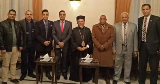 صور .. "مستقبل وطن" فى أسيوط يقدم تهانى عيد الميلاد بكنائس المحافظة