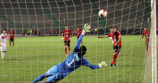 فيديو وصور.. عبد الله السعيد "حزين" رغم تقدم الأهلى بثلاثية أمام الزمالك