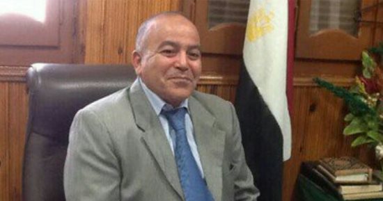 رئيس مدينة السنطه يحيل مفتش تموين بقرية المنشاه الجديده للتحقيق 