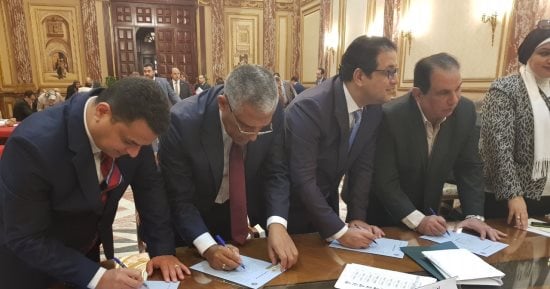 نائب الأمين العام للبرلمان: 464 نائبا يوقعون علي استمارات تزكية الرئيس 
