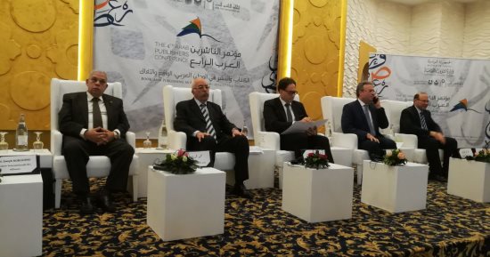 وزير الثقافة التونسى: يجب على الحكومات العربية الوقوف بجانب النشر والكتاب