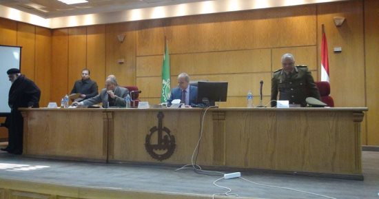 محافظ القليوبية لرؤساء المدن:”مش هبوس إيديكم تاخدوا فلوس لعمل مصالح المواطنين"