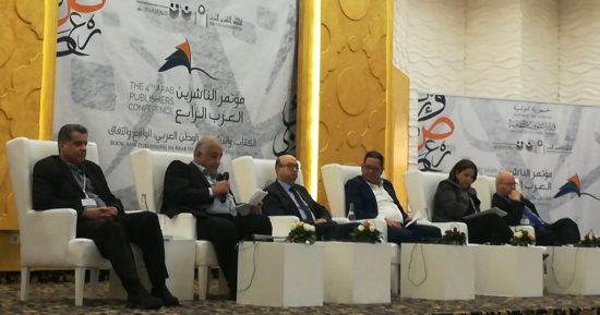 ناشرون: التكنولوجيا لا تحارب الكتاب بل تساهم فى خلق فرصة لتسويقه