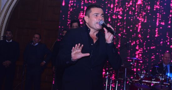 عمرو دياب يتألق فى حفل لدعم السياحة المصرية بحضور نجم ليفربول والمشاهير