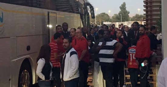 الأهلى يتوجه إلى ملعب هزاع بن زايد لمواجهة المصرى فى السوبر.. صور